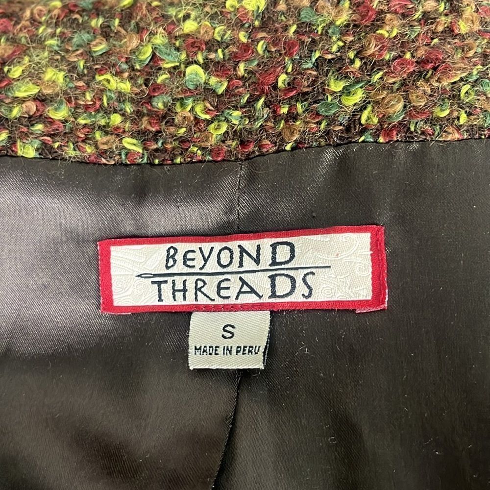 Beyond Threads Brown and Green Boucle Textured Zip-Up Vest Size Small - Picture 8 of 8